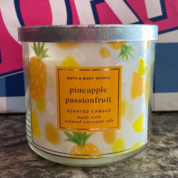 Bath & Body Works Other - Bath & Body Works 3-Wick candles